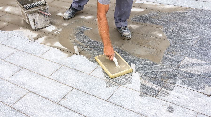 Professional residential roofers in Stotts City, MO
